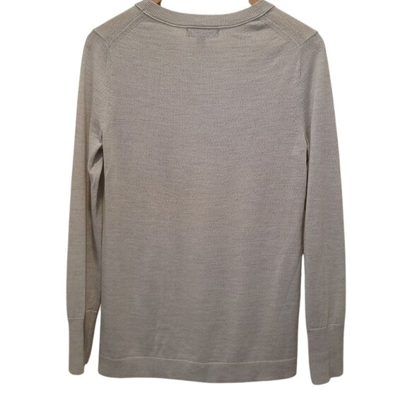 Banana Republic 100% Extra Fine Merino Wool Crewneck Preppy Gray Sweater Men's S - Picture 2 of 8